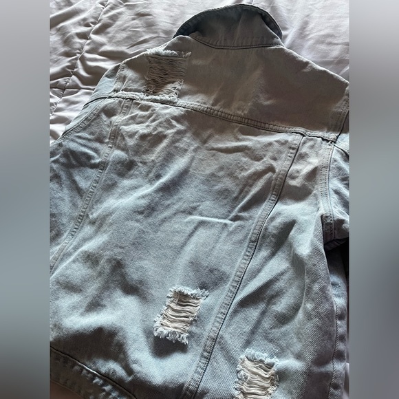 Distressed Jean Jacket. Size 1XL. Fashion Nova - Picture 8 of 9